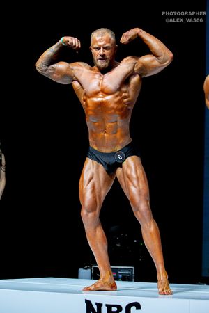 CLASSIC PHYSIQUE +178